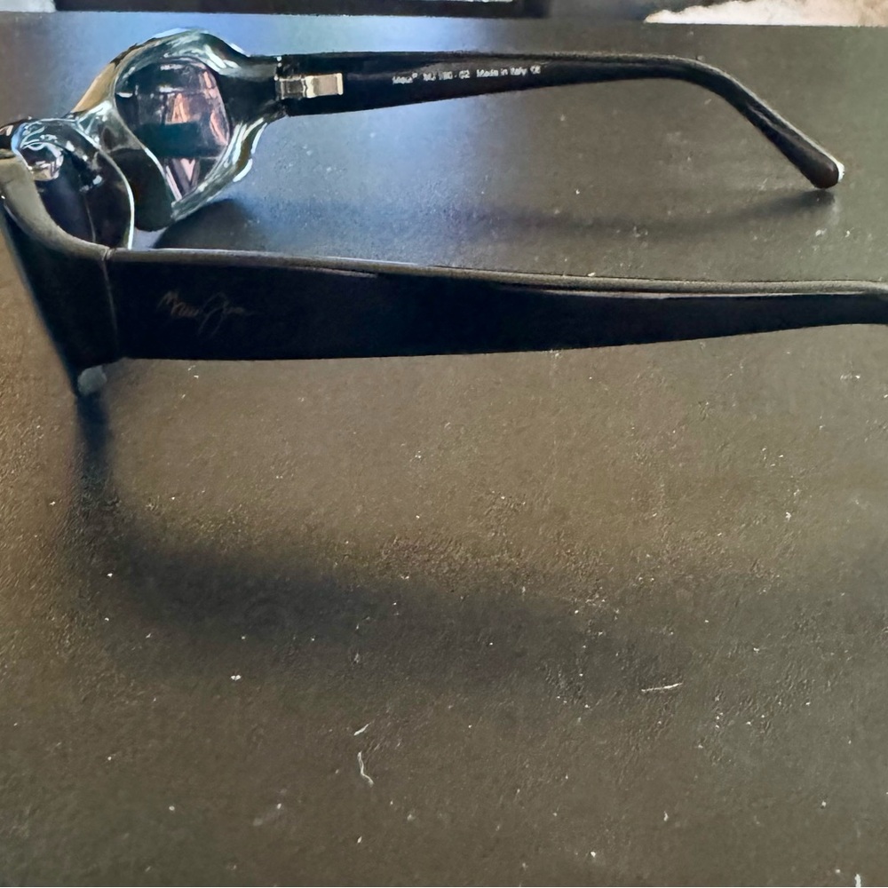 Maui Jim MJ 190-02 Nani Black Frame Sunglasses - Picture 4 of 9